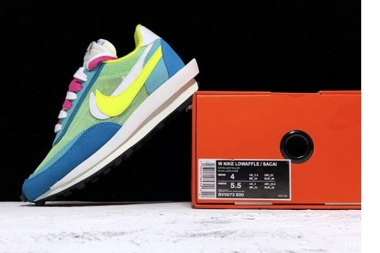 BV0073-600 Daybreak Sacai Nike Waffle  LD Running 1206